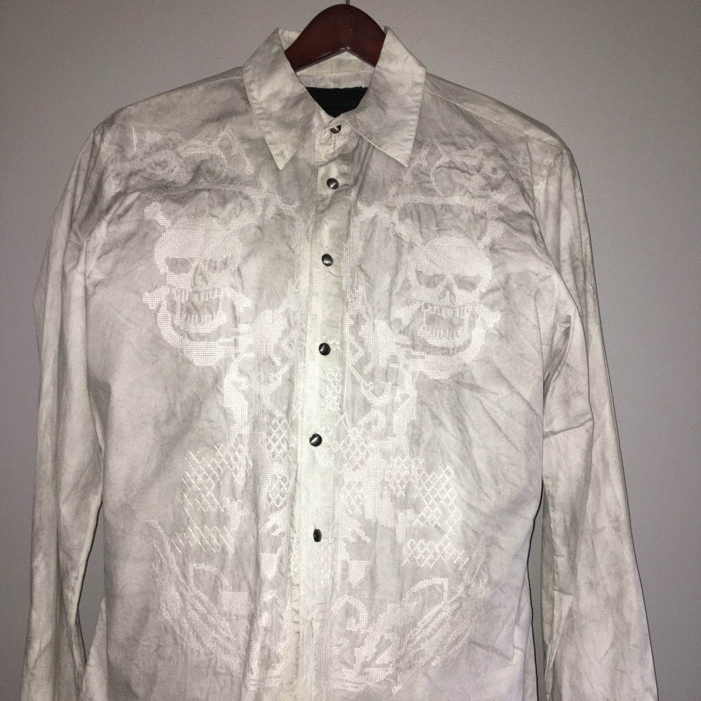 Men’s long sleeve button up shirt by Smash size L